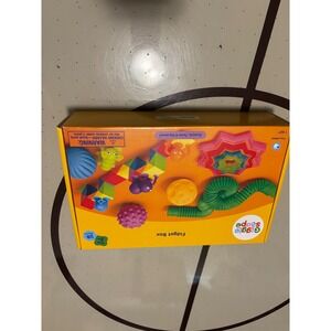 Giggle Scape Fidget Box 28 Piece Sensory Toy Set Ages 3+ Fine Motor Skills NEW
